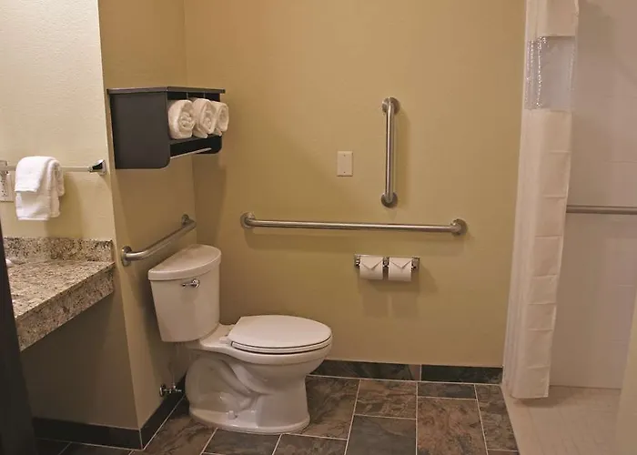 La Quinta By Wyndham Hotel 3*