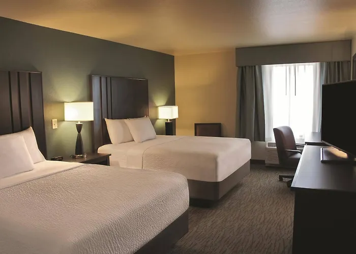 Hotel La Quinta By Wyndham 3*