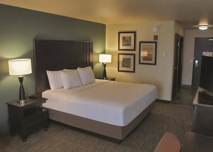 La Quinta By Wyndham Hotel 3*