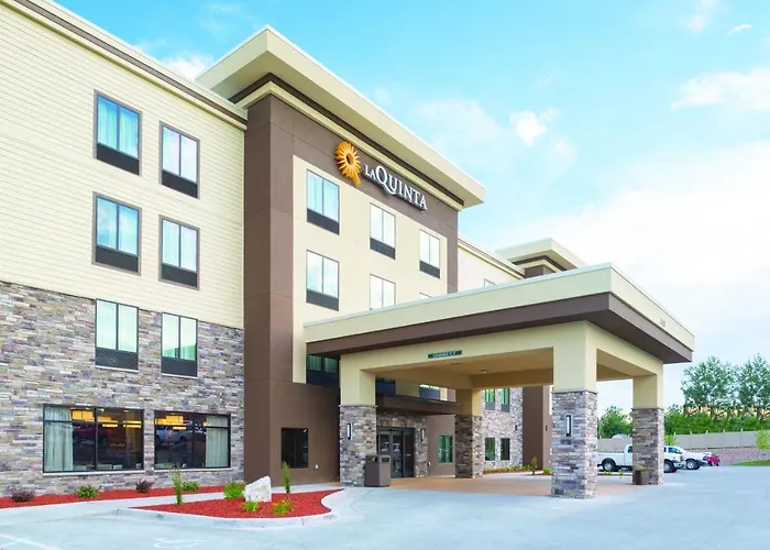 La Quinta By Wyndham Hotel